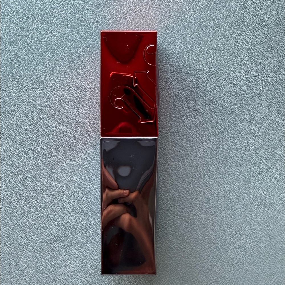 Urban Decay Glossy Longwear Liquid Lipstick